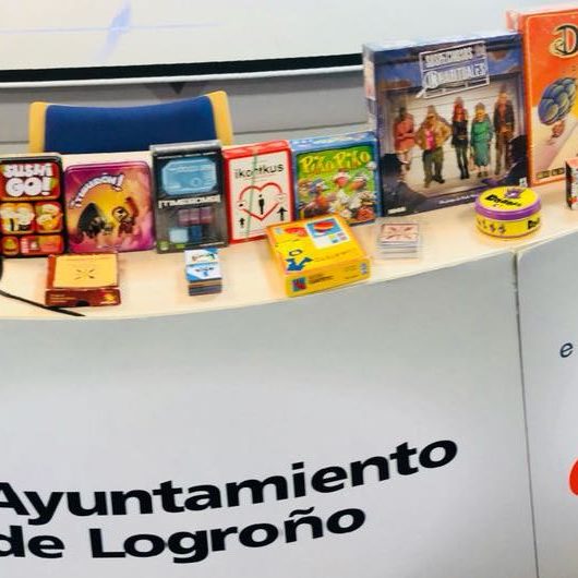 INTELIGENCIA EMOCIONAL. Valor educativo de cuentos y de juegos.